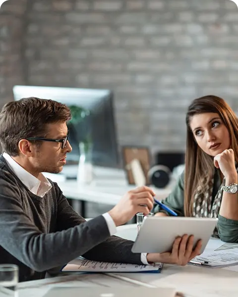 Medical professionals collaborating in a clinical discussion forum